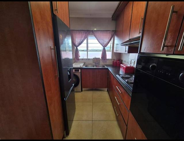 3 BEDROOM TOWNHOUSE FOR SALE IN BRACKENDOWNS